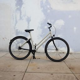 Brik Bikes Brut Dames Zijdegrijs 56cm 2026 (F.22590)