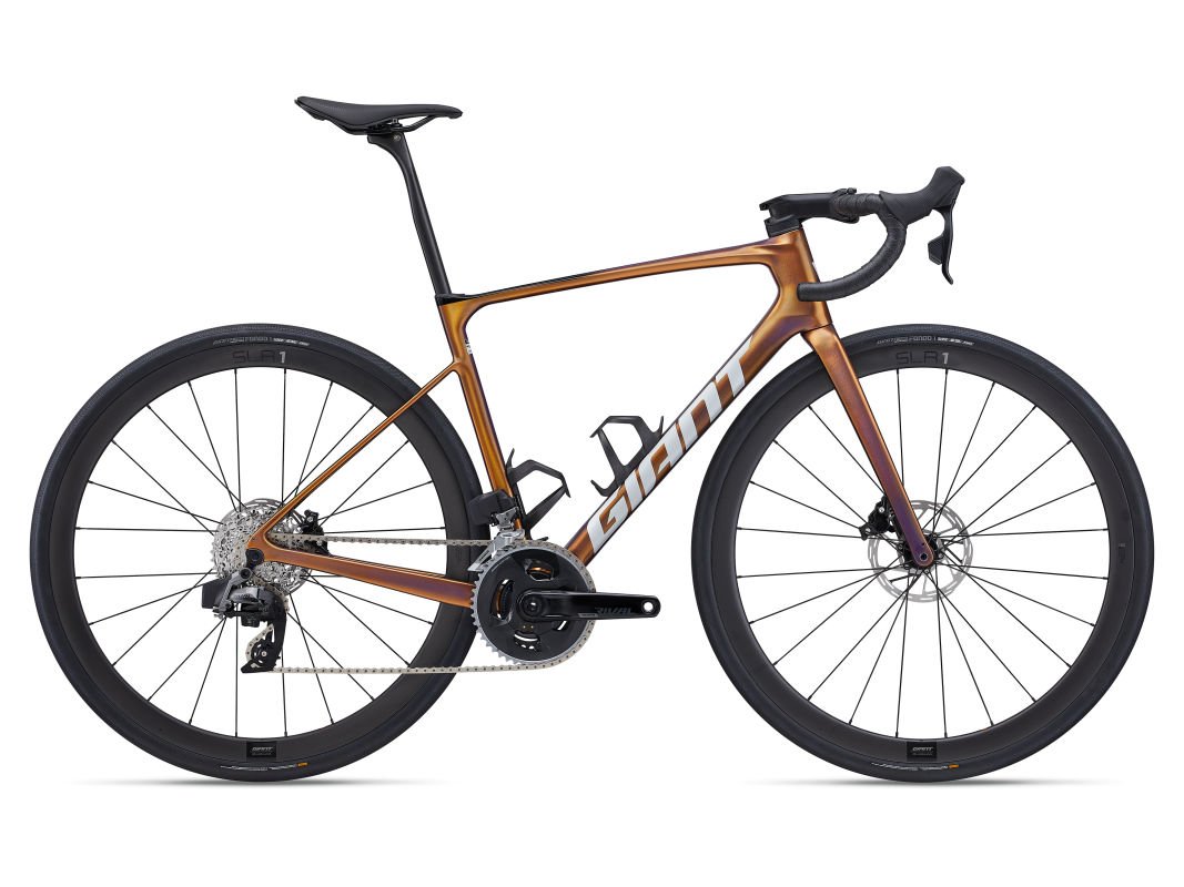 GIANT Defy Advanced Pro HEREN Meteor Storm M M 2025 (4711291106048)