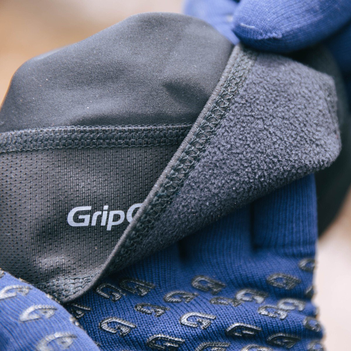 Gripgrab Thermo Windproof Winter Helmmuts - Black - M/57-60 cm (5708486110729)