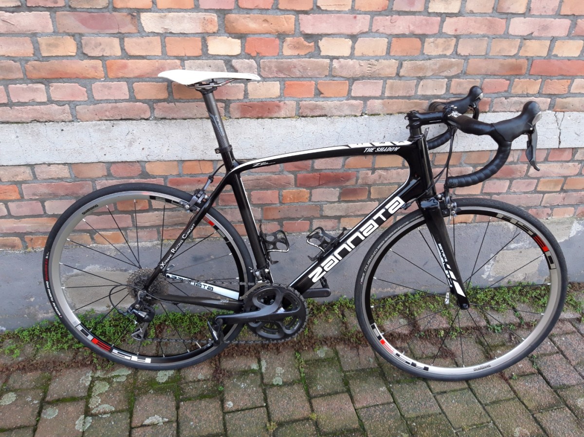 Zannata XRC Evolution, carbon  met witte accenten (F.21064)