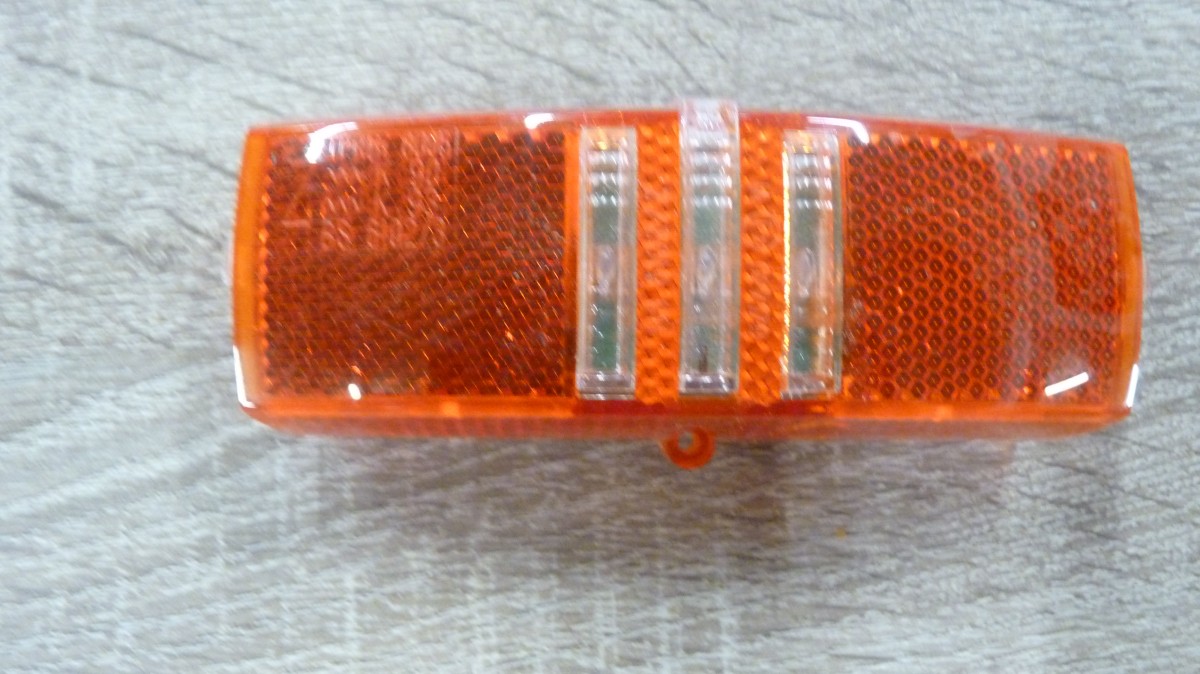 Rih Achterlicht Ω1/Ω2 Met kabeltje (2181006049281)
