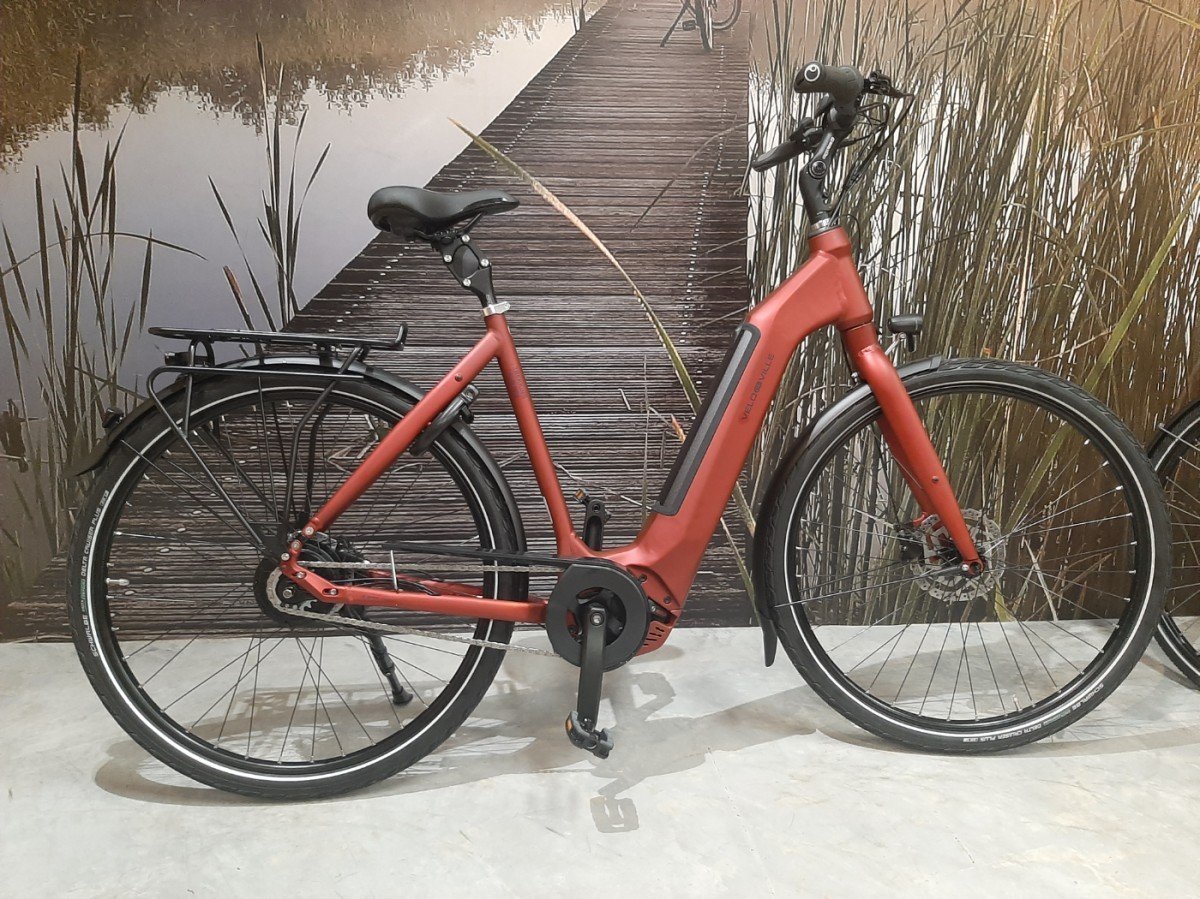 Velo de Ville AEB990, Wine red mat (F.15094)