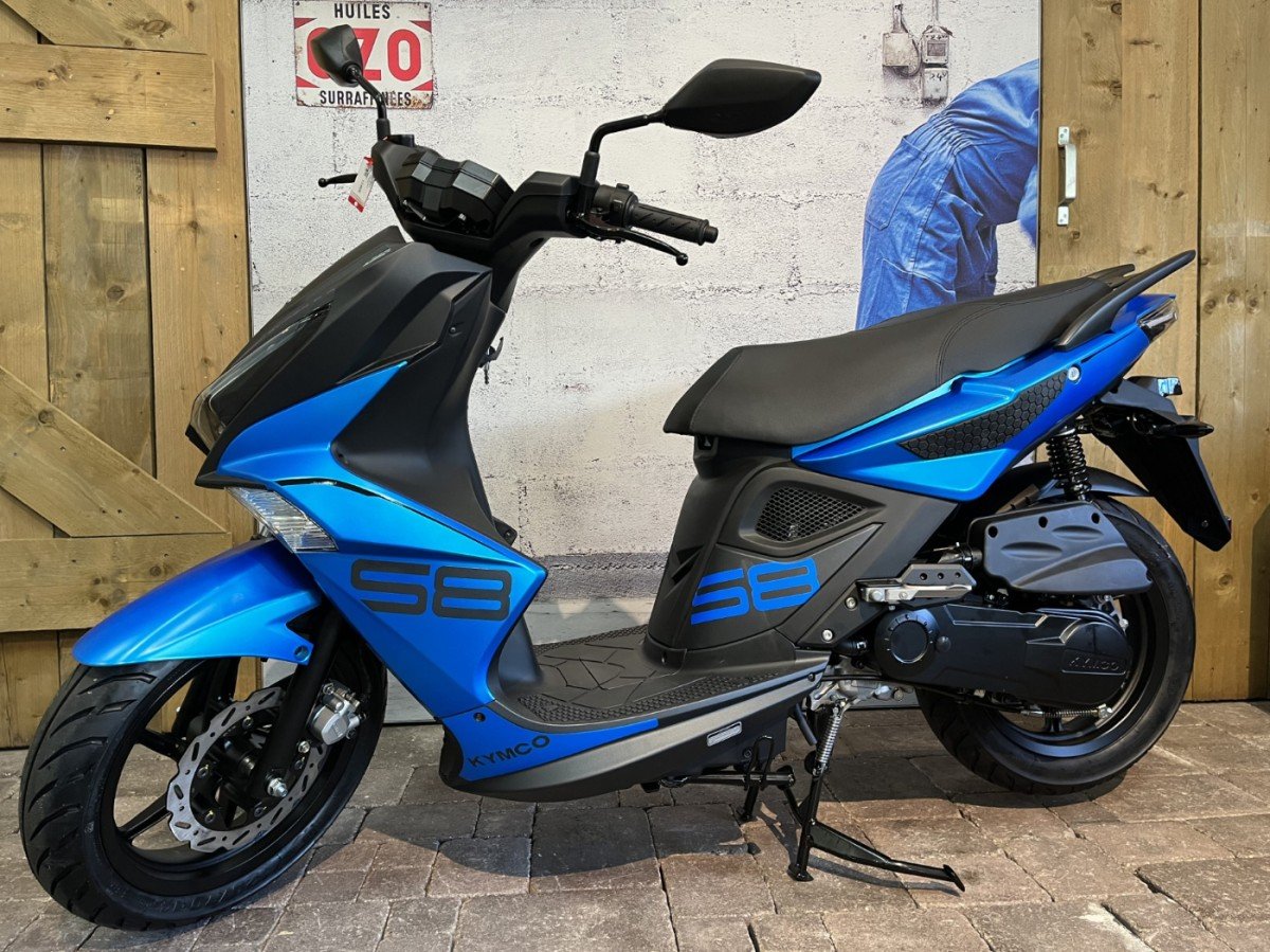 Kymco New super8 DEMO 139KM 1-cilinder, 4-takt, luchtgekoeld, injectie Matblauw 2025 (F.104362)
