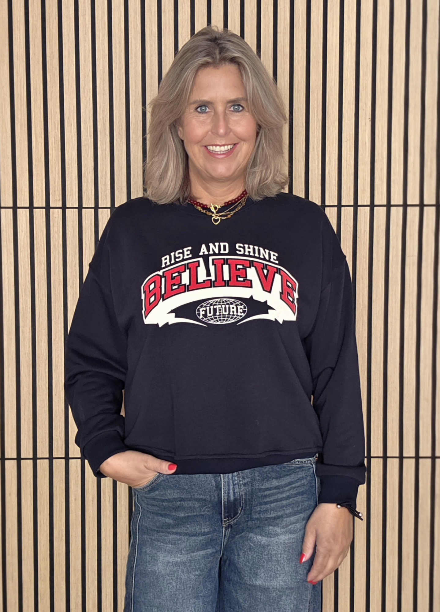 SWEATER BELIEVE BLAUW