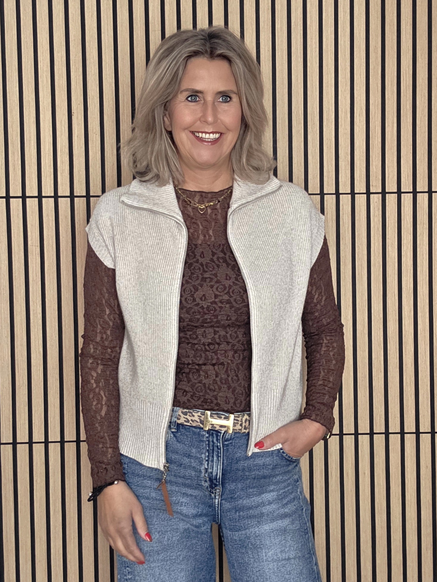 VEST JUNE