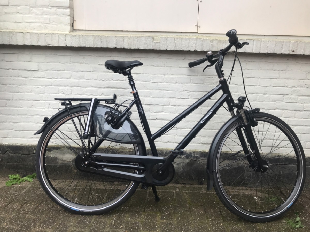 Velo de Ville A200 Allround, Deep Black glans (F.25734)