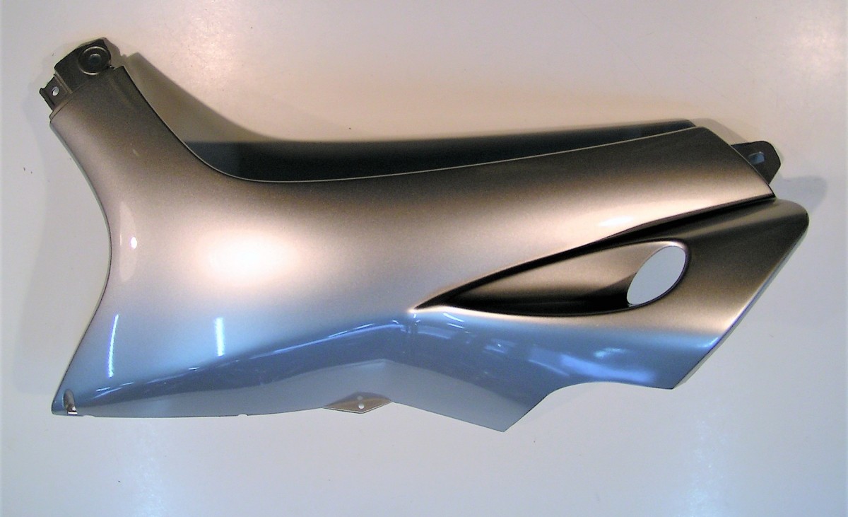 Peugeot Onderspoiler speedfight techno zilver links orig (2200079850034)