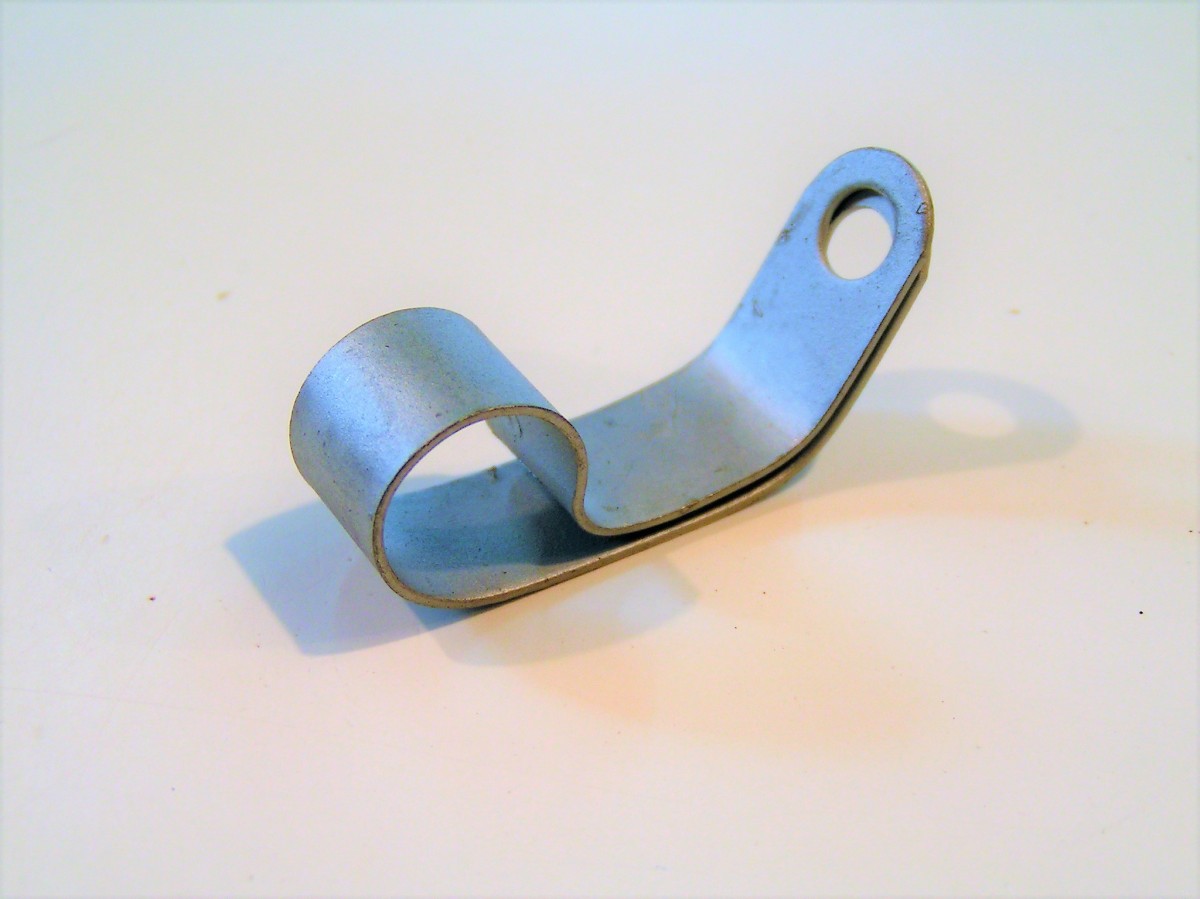 Piaggio Kabelklem achterremkabel (487824)