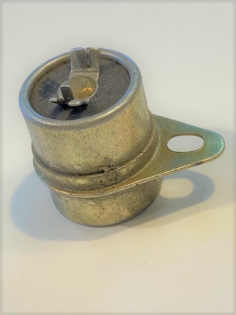 Elec Condensator peugeot 103/104 oud model (2200089538250)