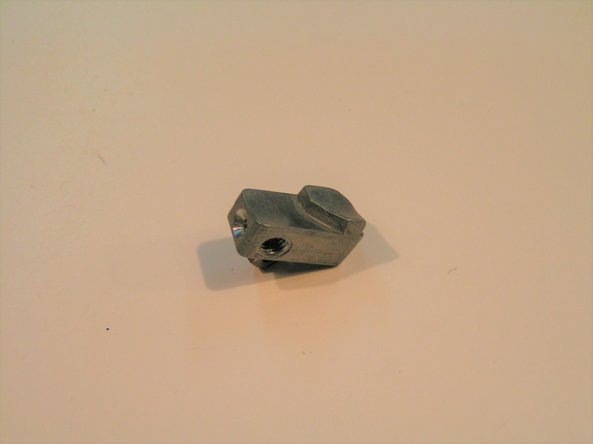 Piaggio Gasblokje 18 x 8,5mm (229935)