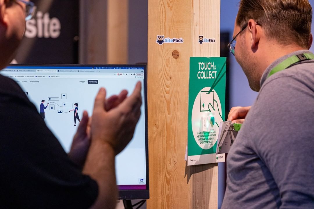 Vorig jaar wisten bezoekers onze stand goed te vinden en konden we veel goede gesprekken voeren