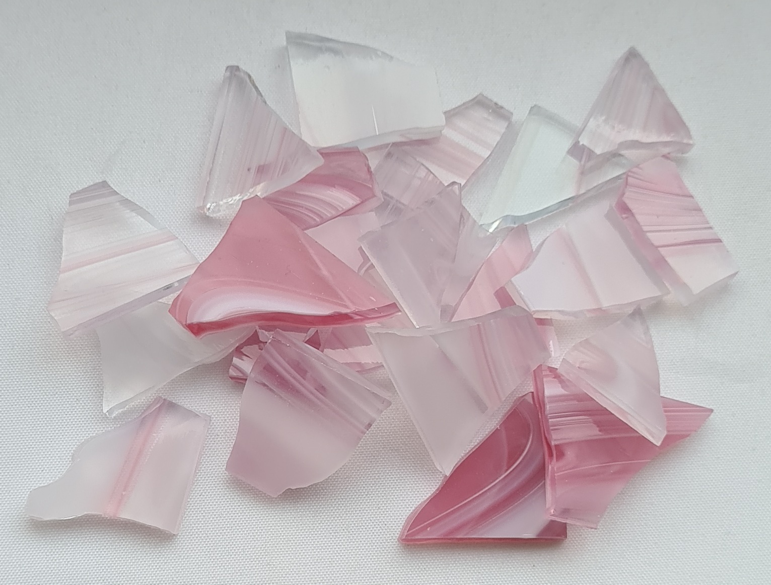 Roze / wit flame
