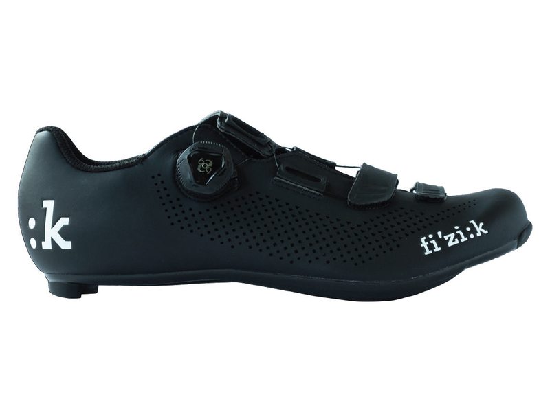 Schoen race Fizik r4buomo maat 44 black/black 2016 (8058364014227)