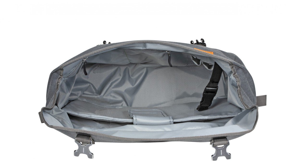 Ortlieb* Ortlieb Commuter-Bag Two Urban QL2.1 20L Pepper (4013051047166)