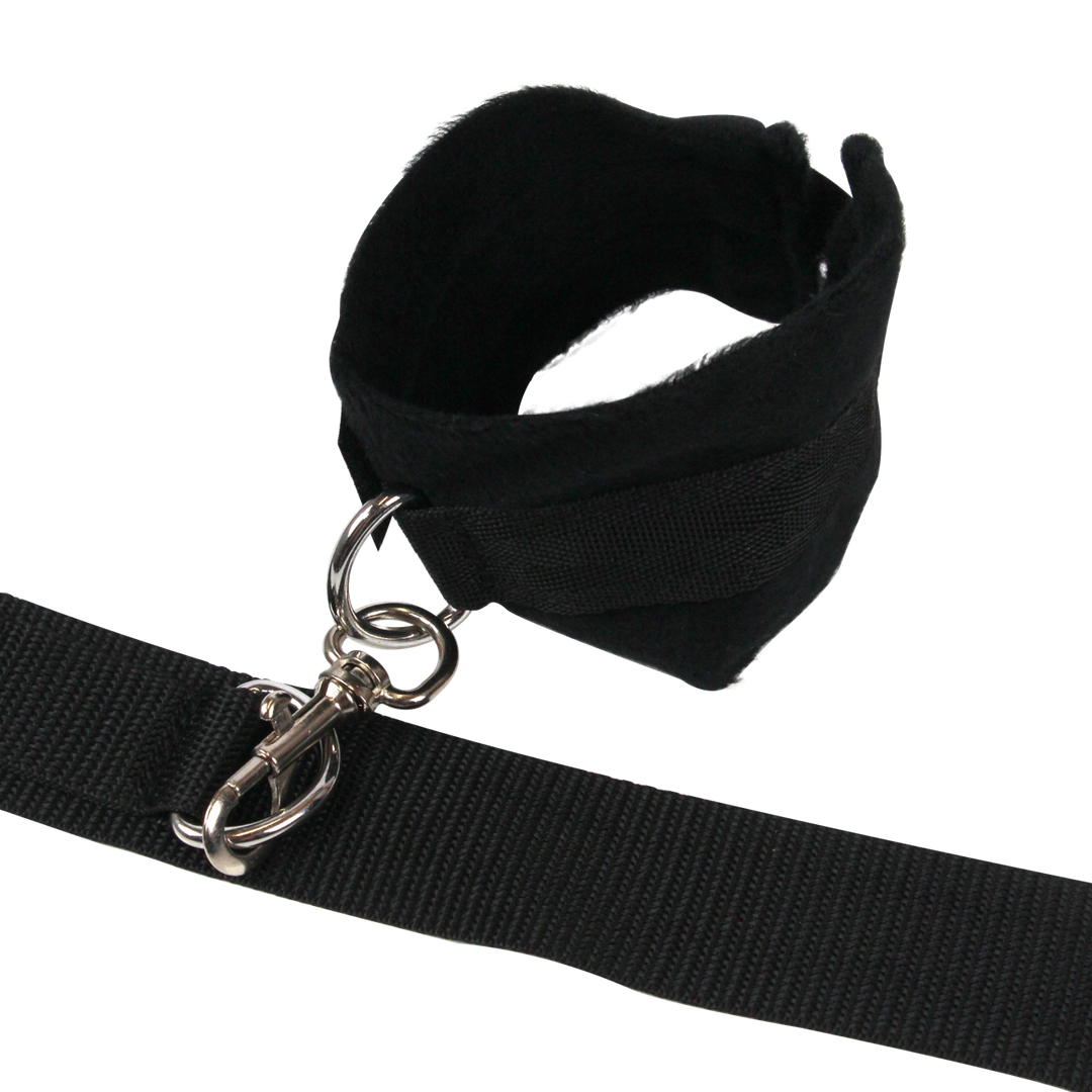 Ouch! by shots Over de Deur Bondage Kruis - Zwart (8714273051196)