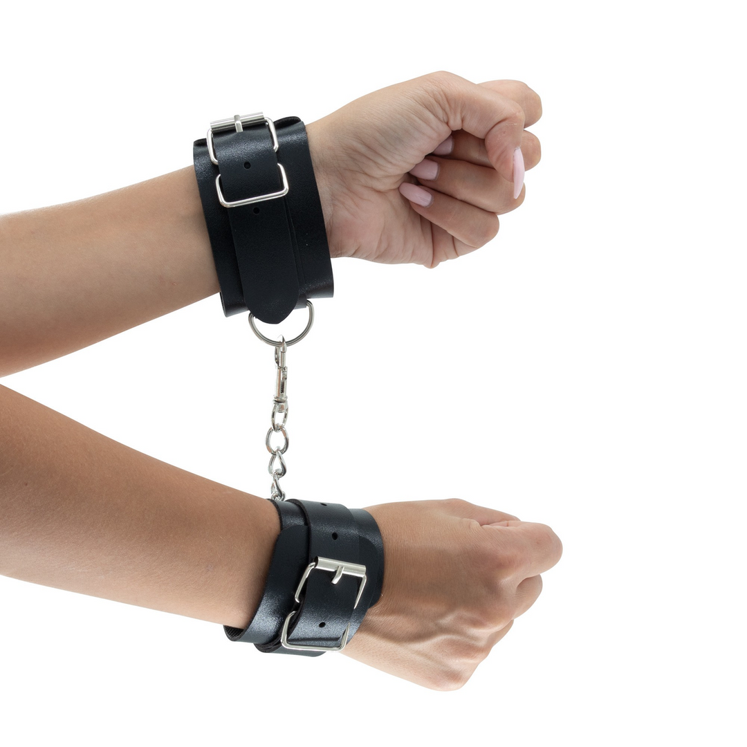 Crushious Punisher - 8-delige Bondage Set - Zwart (799632355434)